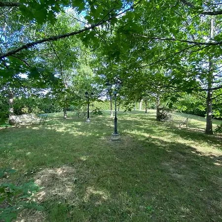 L'ancienne Ecurie * Canals